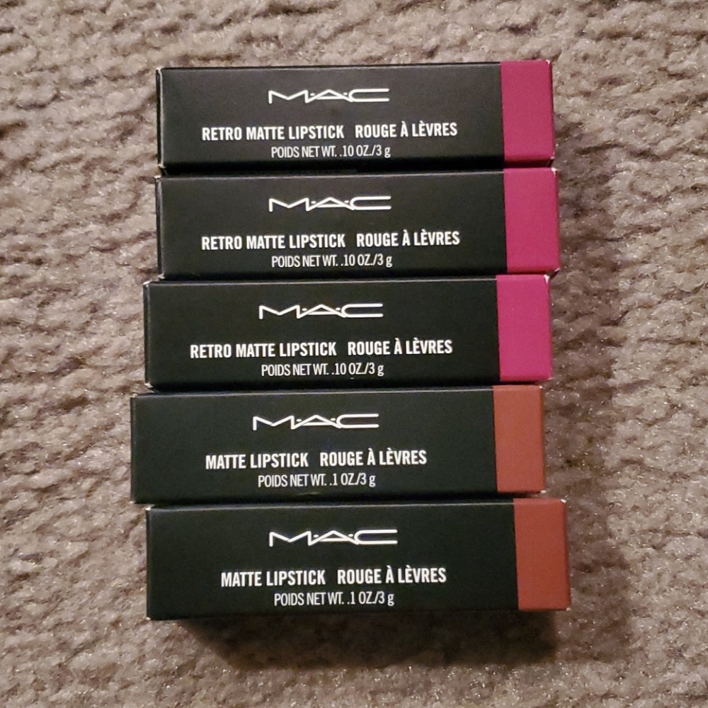 Mac hp 13 each    17 lipsticks   boxed  2026 Best Of Makeup
